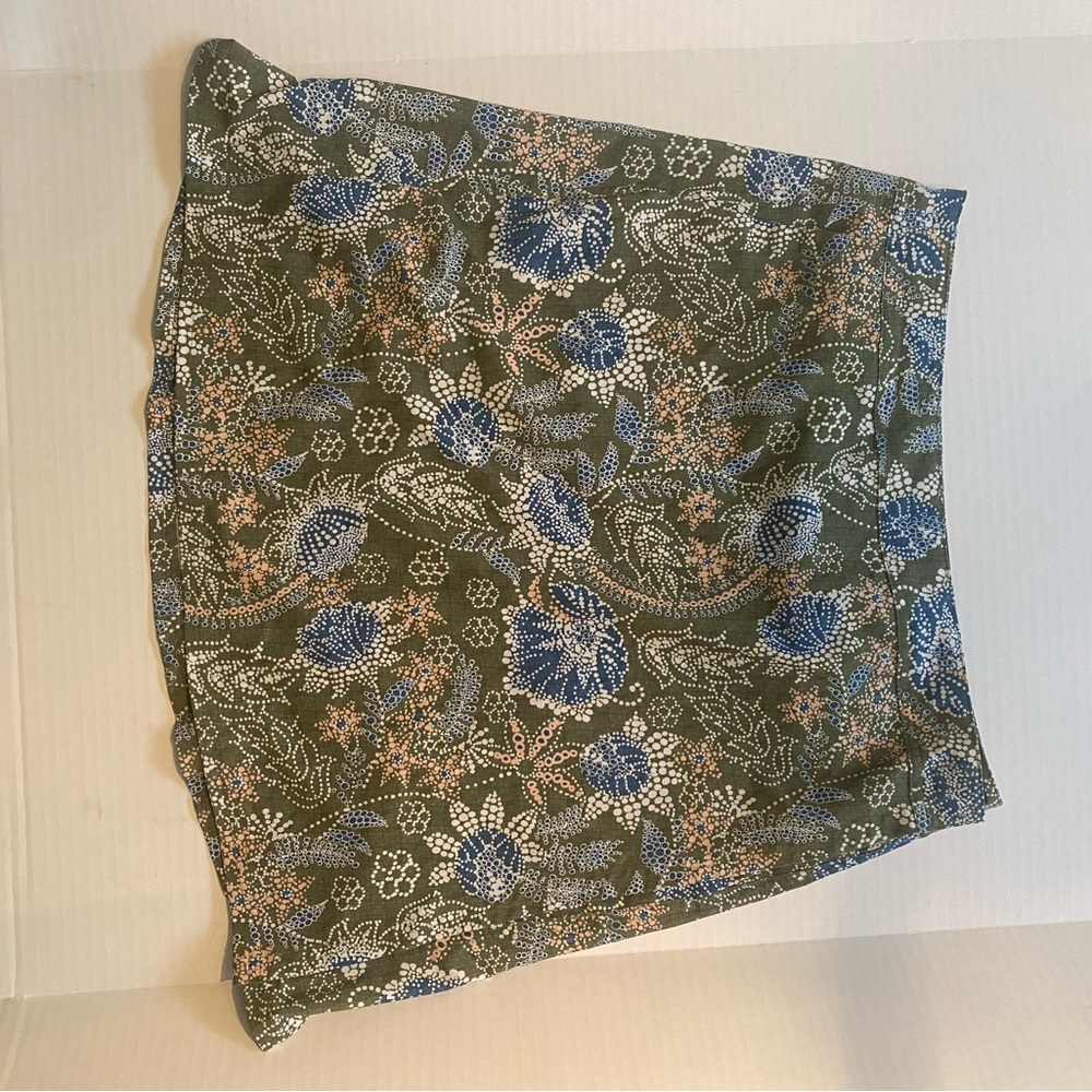 Rip Skirt Green Floral size medium, ripskirt